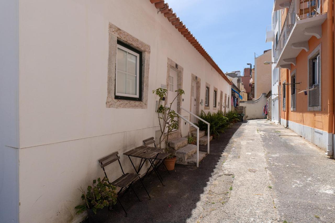 Classic Lisbon Homes: Bright & Central In Belem Exterior foto