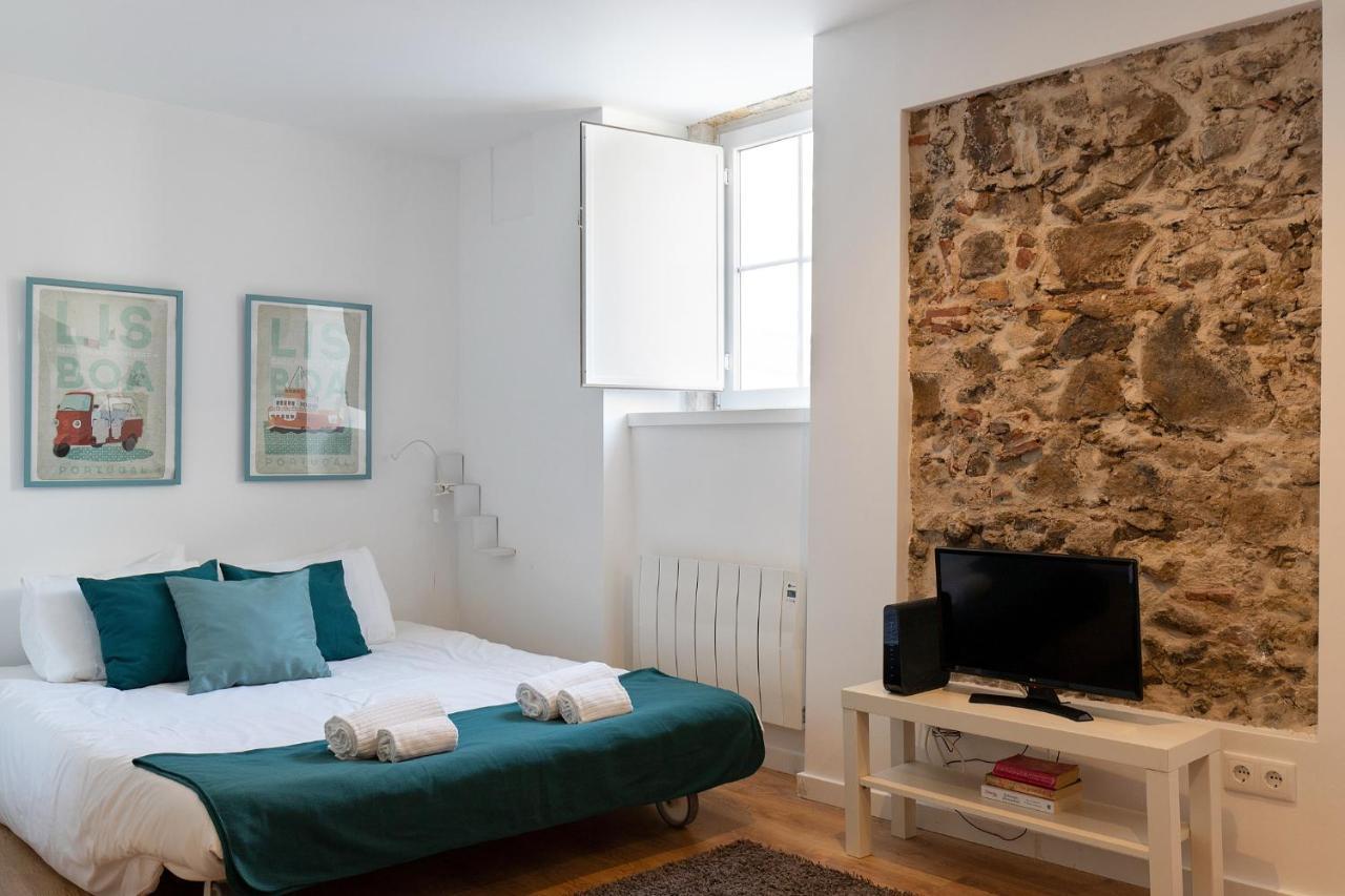 Classic Lisbon Homes: Bright & Central In Belem Exterior foto