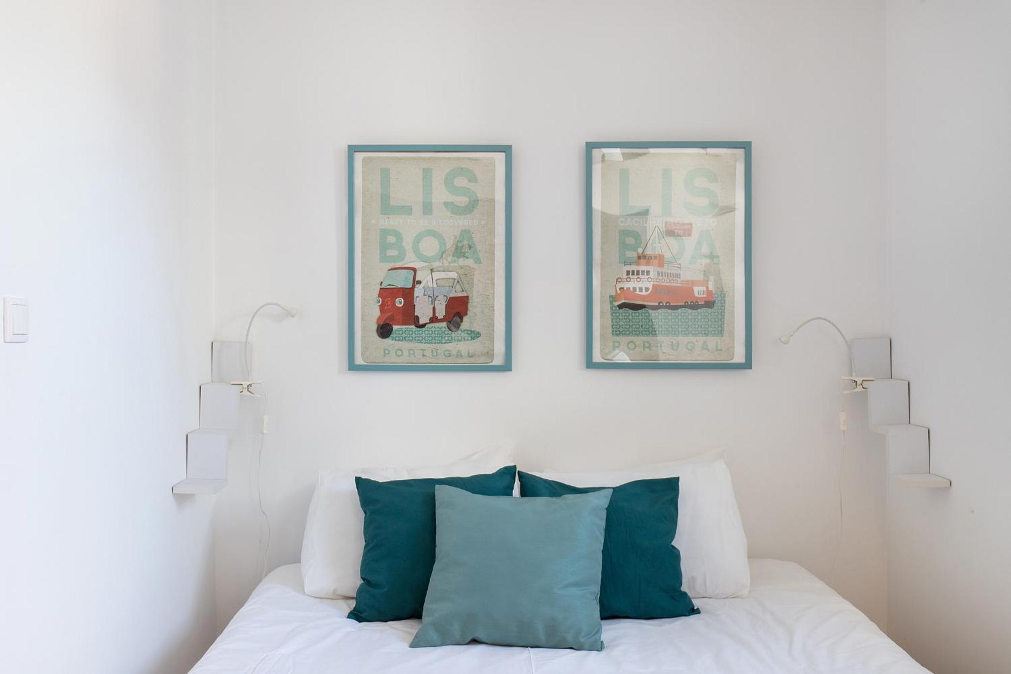 Classic Lisbon Homes: Bright & Central In Belem Exterior foto